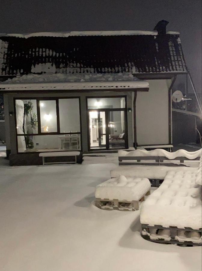 Shale Na Polotskoy Villa Bobruisk Ngoại thất bức ảnh