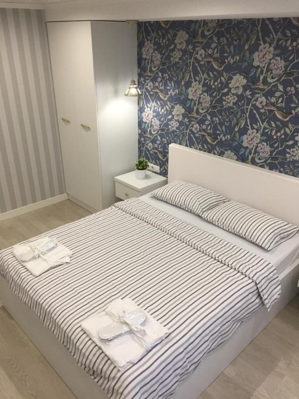 Shale Na Polotskoy Villa Bobruisk Ngoại thất bức ảnh